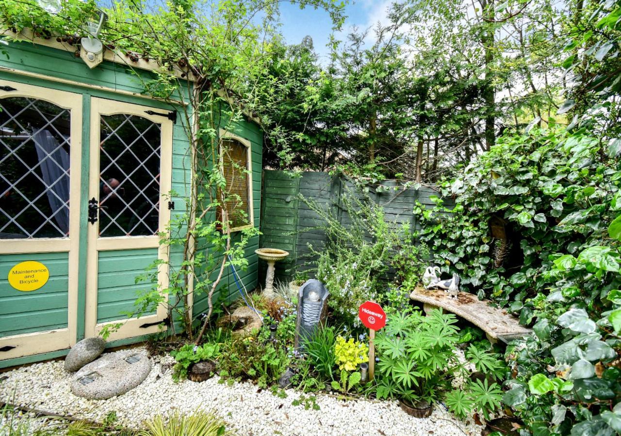 Cosy Garden Flat, Private Hot Tub & Four Poster Bed Apartman York Kültér fotó